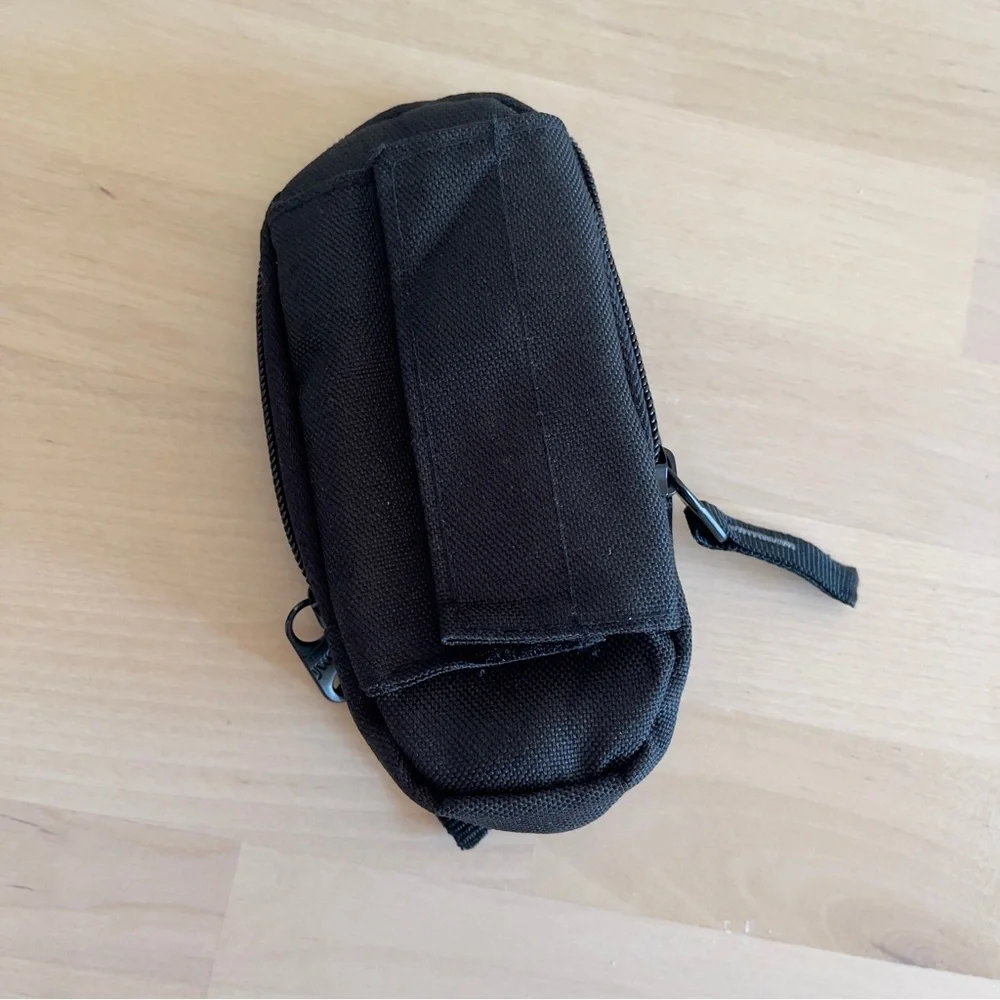 NEW JWORLD Backpack Strap Cell Phone Pocket Black Y2K antique